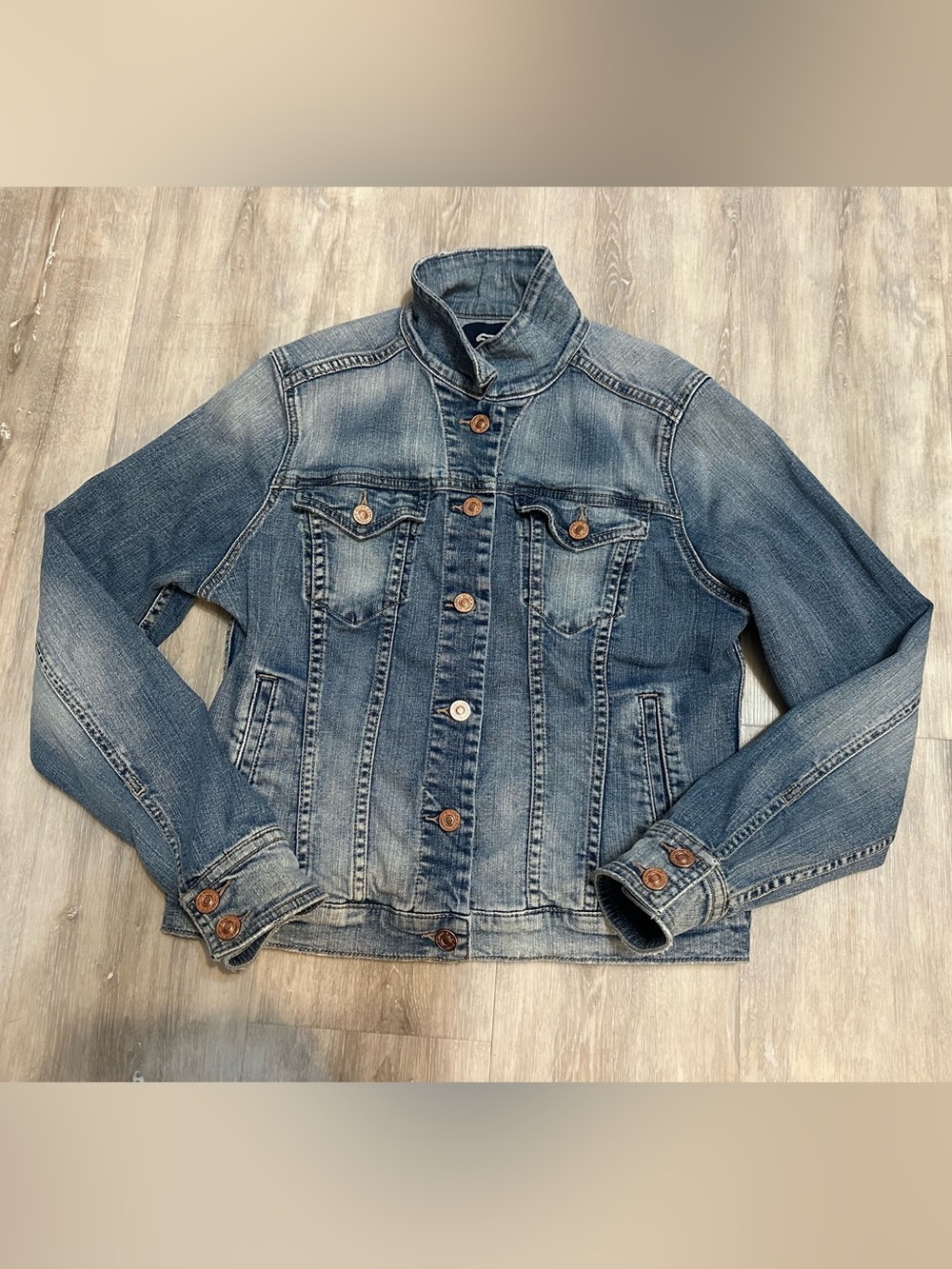 Silver Jeans Co. Women’s Denim Jean Jacket Size Medium